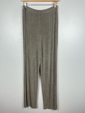 Chico’s Travelers gray slinky knit pullon stretchy straight leg pants, large.